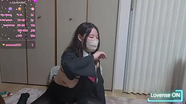 Snapshot of anananna1010 chatting on February 11, 2026, 1:33 pm anananna1010 online show from February 11, 2026, 1:33 pm