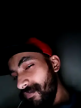 Snapshot of favgod chatting on December 3, 2025, 10:25 am favgod online show from December 3, 2025, 10:25 am