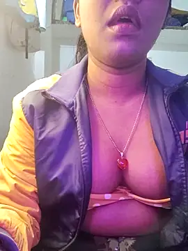 Lovely Payal online show from February 18, 2026, 3:37 am