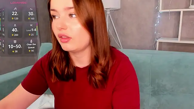 Snapshot of Maria_Reiiden chatting on October 15, 2025, 8:44 am Maria Reiiden online show from October 15, 2025, 8:44 am