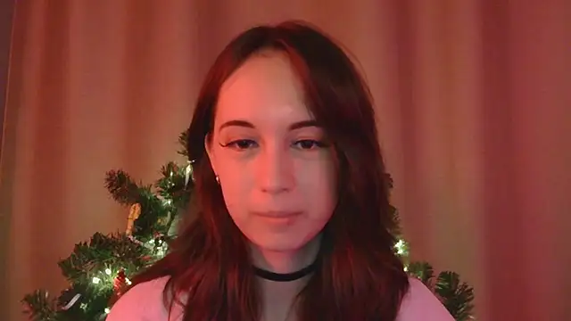 Snapshot of VeraLush chatting on December 19, 2025, 12:51 pm VeraLush online show from December 19, 2025, 12:51 pm