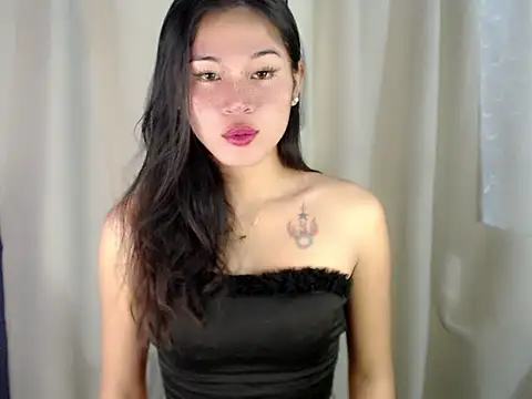 Snapshot of Sephine_2121 chatting on November 4, 2025, 12:31 pm Sephine 2121 online show from November 4, 2025, 12:31 pm