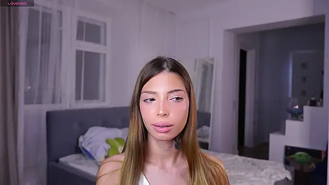 LoisKeedah online show from February 5, 2026, 5:42 pm