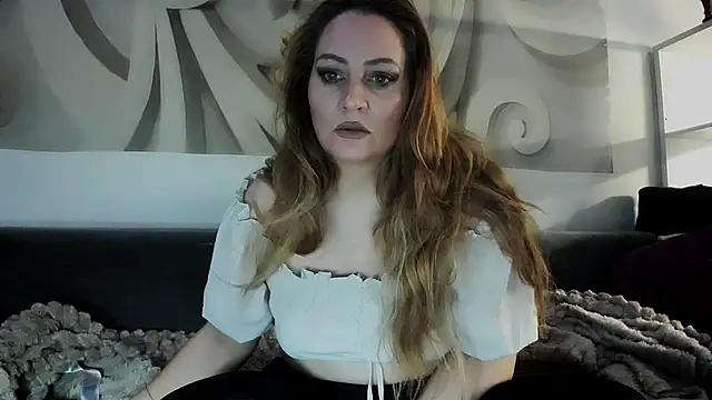 Snapshot of 88__callmemadam__88 chatting on November 15, 2025, 8:35 pm 88 callmemadam 88 online show from November 15, 2025, 8:35 pm