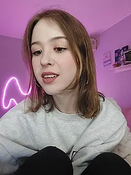 Snapshot of Stacey_Will chatting on May 4, 2026, 8:33 pm Stacey Will online show from May 4, 2026, 8:33 pm