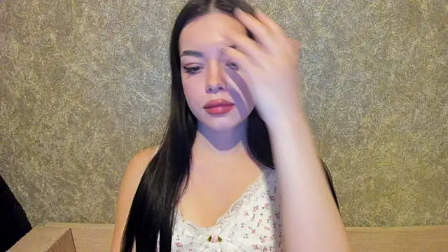 Snapshot of Emma_Starlet_ chatting on October 22, 2025, 5:23 pm Emma Starlet online show from October 22, 2025, 5:23 pm