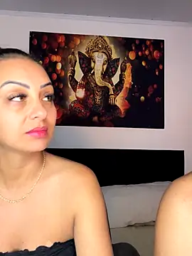 Snapshot of Pierry_tchunay chatting on November 12, 2025, 1:10 am Pierry tchunay online show from November 12, 2025, 1:10 am