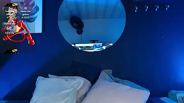 Snapshot of TamaraaRoss_ chatting on February 24, 2026, 6:53 pm TamaraaRoss online show from February 24, 2026, 6:53 pm