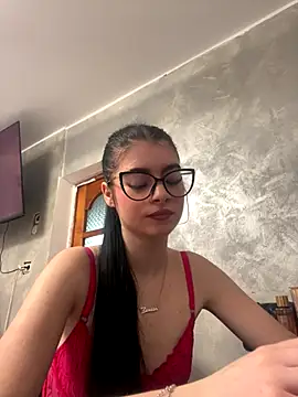 MissHerra2 online show from November 26, 2025, 12:16 pm