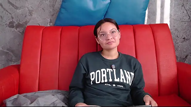  kita online show from December 5, 2025, 6:28 pm