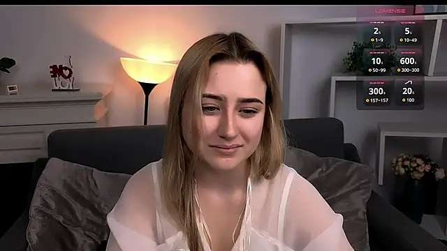 Lulu   Moon online show from March 11, 2026, 9:42 pm