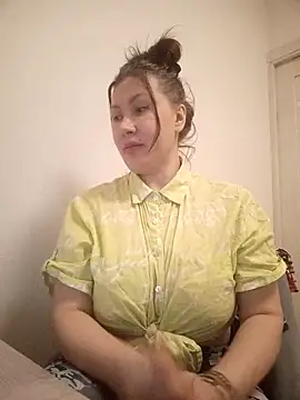 Snapshot of Ambika_beauty chatting on March 6, 2026, 5:19 pm Ambika beauty online show from March 6, 2026, 5:19 pm