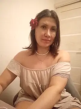 Snapshot of Ambika_beauty chatting on March 13, 2026, 11:54 pm Ambika beauty online show from March 13, 2026, 11:54 pm