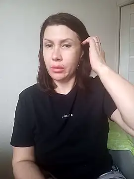 Snapshot of Ambika_beauty chatting on April 18, 2026, 1:13 pm Ambika beauty online show from April 18, 2026, 1:13 pm