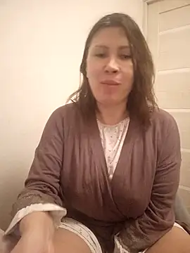 Ambika beauty online show from February 16, 2026, 3:05 am