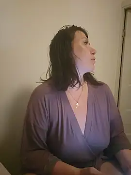 Snapshot of Ambika_beauty chatting on May 22, 2026, 9:13 pm Ambika beauty online show from May 22, 2026, 9:13 pm