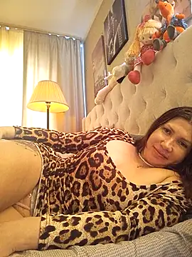 Snapshot of Ambika_beauty chatting on March 15, 2026, 1:51 pm Ambika beauty online show from March 15, 2026, 1:51 pm