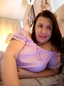 Snapshot of Ambika_beauty chatting on April 28, 2026, 8:19 am Ambika beauty online show from April 28, 2026, 8:19 am