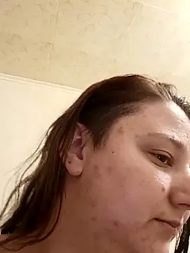 Snapshot of Terryfoks chatting on October 13, 2025, 10:32 pm Terryfoks online show from October 13, 2025, 10:32 pm