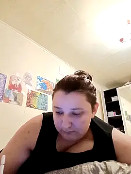 Snapshot of Terryfoks chatting on October 19, 2025, 11:29 pm Terryfoks online show from October 19, 2025, 11:29 pm