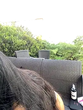 LunaMoore Pink online show from November 11, 2025, 12:44 pm