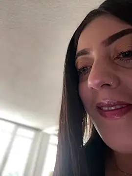 ElectraPink  online show from February 17, 2026, 1:30 pm