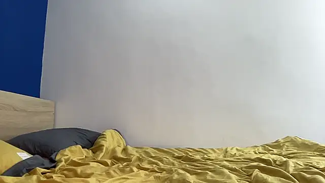 Snapshot of absoluthorrorfield chatting on March 15, 2026, 1:45 am absoluthorrorfield online show from March 15, 2026, 1:45 am