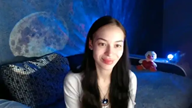 Snapshot of Daphne_Darkthorn chatting on November 13, 2025, 12:03 am Daphne Darkthorn online show from November 13, 2025, 12:03 am