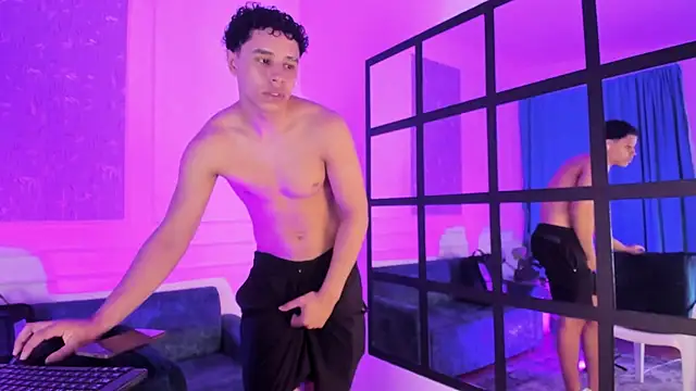 Adrian Volt online show from November 17, 2025, 3:10 am