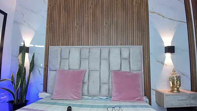 Snapshot of Sassha_ferrer chatting on January 16, 2026, 6:12 pm Sassha ferrer online show from January 16, 2026, 6:12 pm