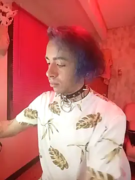 Snapshot of saenzjhonny chatting on March 14, 2026, 12:49 am saenzjhonny online show from March 14, 2026, 12:49 am