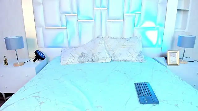 Snapshot of Megan_clark_7 chatting on November 7, 2025, 10:57 pm Megan clark 7 online show from November 7, 2025, 10:57 pm