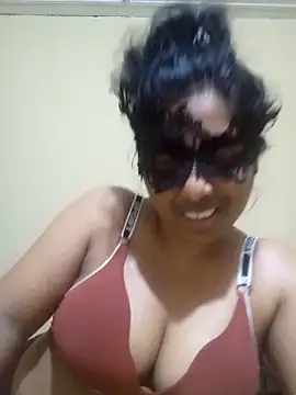 Snapshot of Expose_Queen chatting on March 24, 2026, 5:46 pm Expose Queen online show from March 24, 2026, 5:46 pm