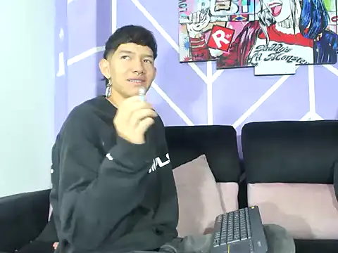 heyy noah11 online show from April 16, 2026, 1:12 pm