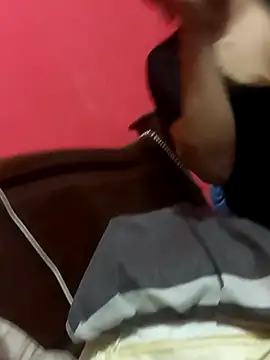 Snapshot of XJordan23 chatting on November 10, 2025, 10:48 pm XJordan23 online show from November 10, 2025, 10:48 pm