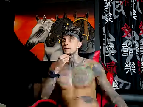 Snapshot of Molotov_Explosive chatting on October 15, 2025, 2:54 am Molotov Explosive online show from October 15, 2025, 2:54 am