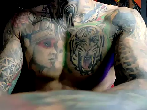 Snapshot of Molotov_Explosive chatting on January 5, 2026, 7:06 pm Molotov Explosive online show from January 5, 2026, 7:06 pm