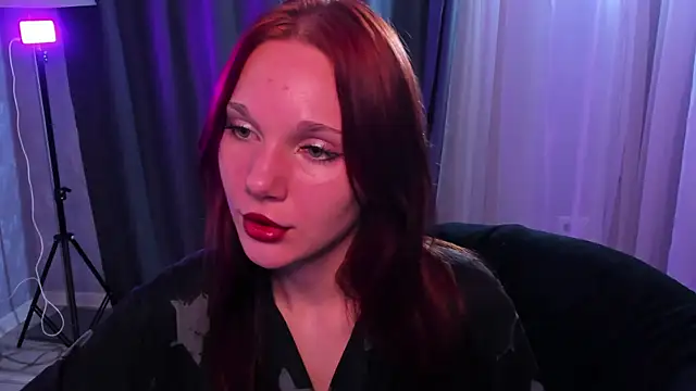 MargoViento online show from October 30, 2025, 9:22 pm