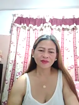 Snapshot of merr_ann123 chatting on April 2, 2026, 11:44 pm merr ann123 online show from April 2, 2026, 11:44 pm