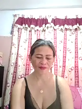 Snapshot of merr_ann123 chatting on April 10, 2026, 12:17 am merr ann123 online show from April 10, 2026, 12:17 am