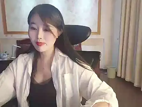 Snapshot of qingling- chatting on October 15, 2025, 10:45 am qingling- online show from October 15, 2025, 10:45 am
