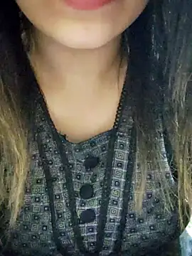 Tanha18 online show from December 18, 2025, 11:52 pm