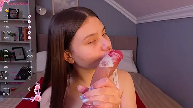 Snapshot of Nancy_Wall chatting on November 21, 2025, 8:30 pm Nancy Wall online show from November 21, 2025, 8:30 pm