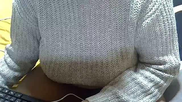 Snapshot of lut---- chatting on October 11, 2025, 1:45 pm lut---- online show from October 11, 2025, 1:45 pm