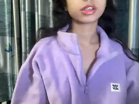 Snapshot of youngriri2 chatting on November 14, 2025, 7:56 am youngriri2 online show from November 14, 2025, 7:56 am