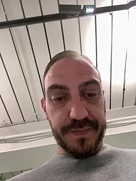 Snapshot of AlexGogo23 chatting on March 20, 2026, 11:00 am AlexGogo23 online show from March 20, 2026, 11:00 am