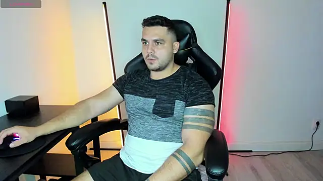 Danielbateson online show from October 12, 2025, 10:38 am