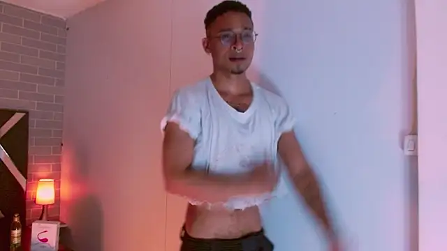 Snapshot of Jayden_Morris chatting on April 9, 2026, 6:19 am Jayden Morris online show from April 9, 2026, 6:19 am