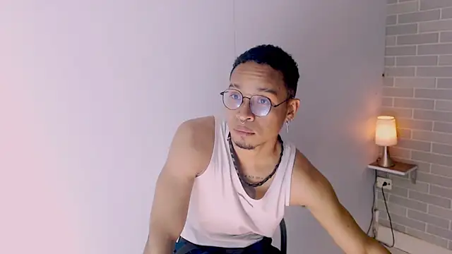 Snapshot of Jayden_Morris chatting on March 10, 2026, 6:56 pm Jayden Morris online show from March 10, 2026, 6:56 pm