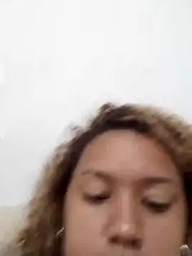 Camilanifeta online show from December 21, 2025, 5:58 pm